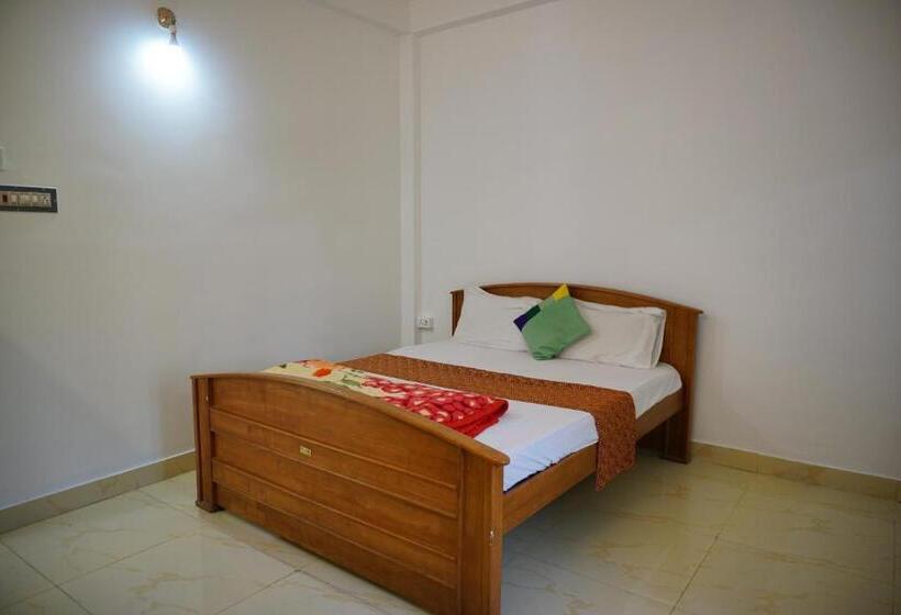 Hotel Classiyo Green Mount Resort