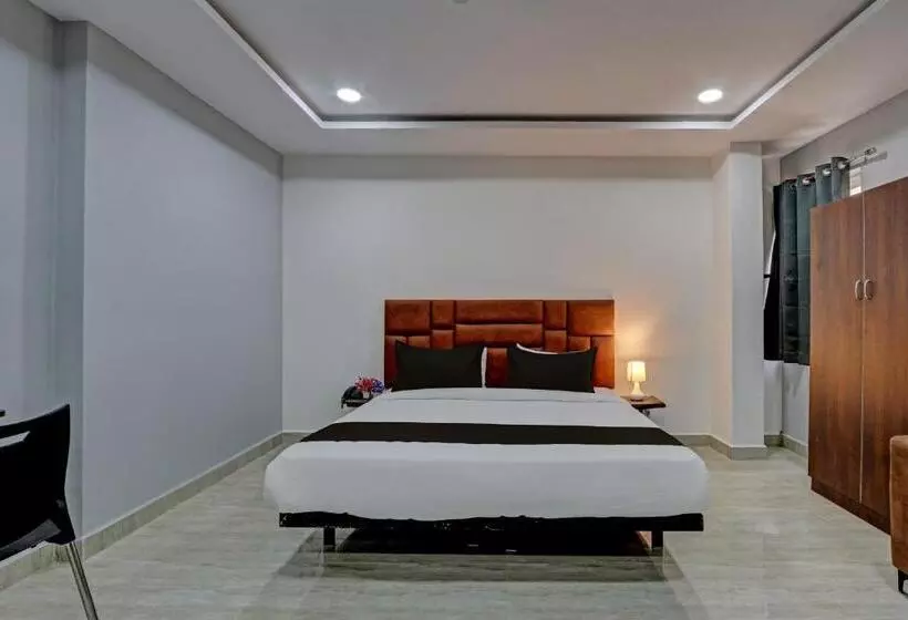 ホテル O Lavish Tranquil