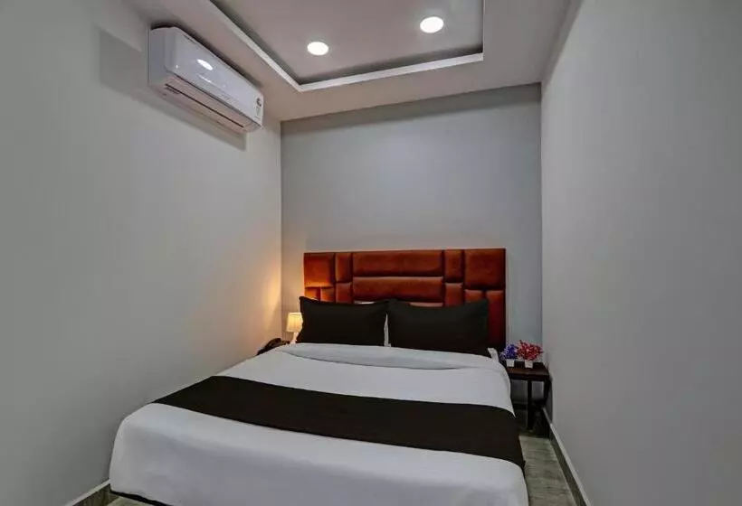 ホテル O Lavish Tranquil