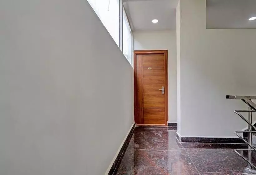 ホテル O Lavish Tranquil