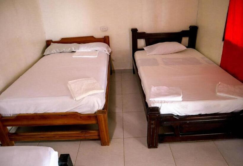 ホテル El Palmar Tours