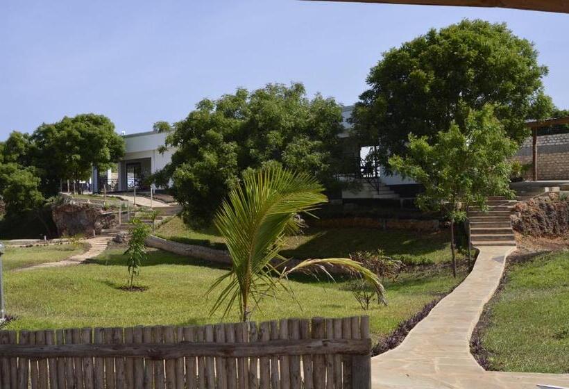 پانسیون Firstrose Villa, Doppelzimmer R3,a Diani, Kenia