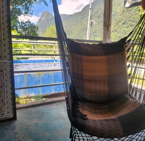 ペンション Garden Hostel Tingo María