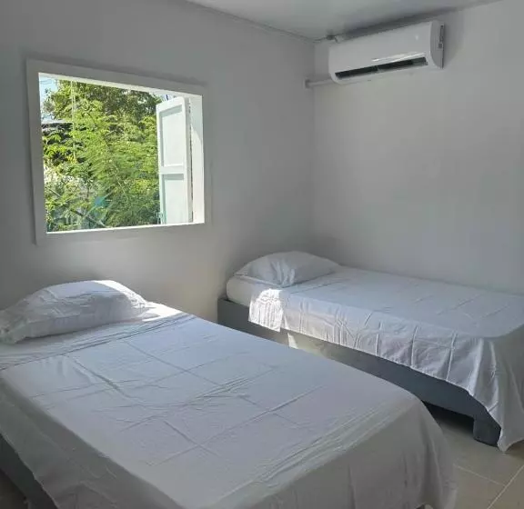 Majatalo Leonor’s Guest House