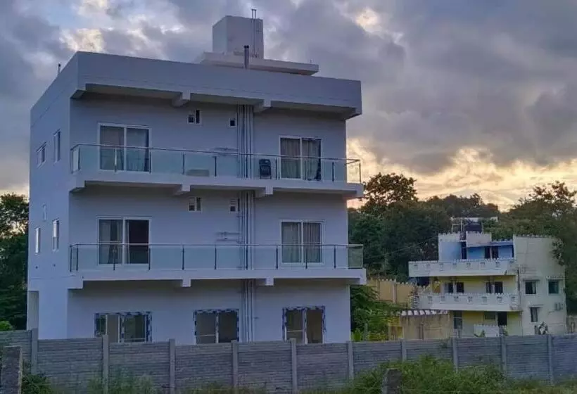 ペンション Prs Creek Side Home Stay Villa