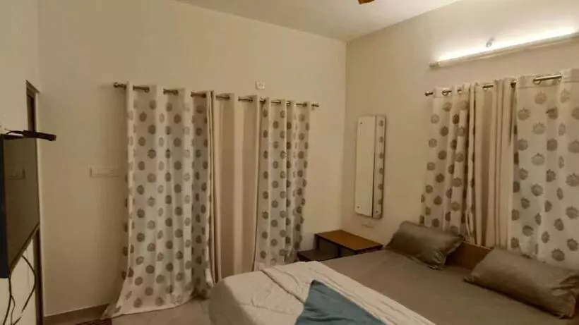 ペンション Prs Creek Side Home Stay Villa