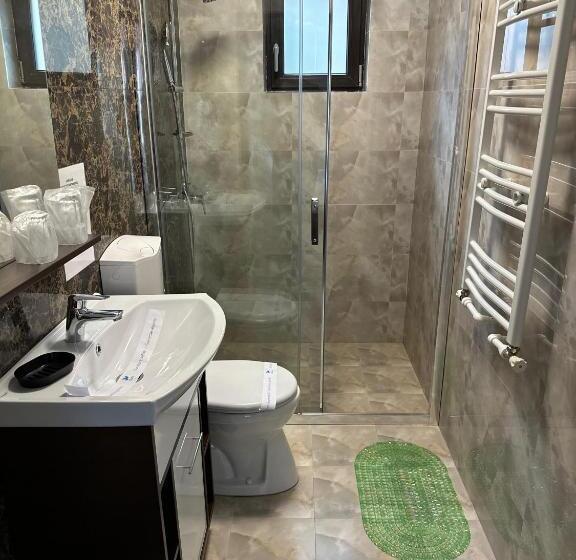 膳宿费 Vila Agata