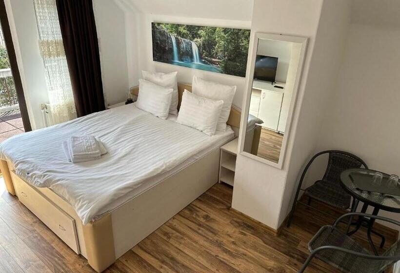 膳宿费 Vila Agata