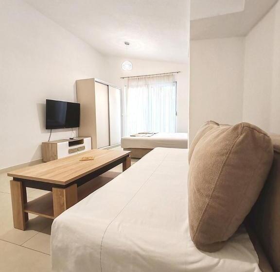 پانسیون Villa Maxima U Blizini Plaže Sa Garažom I Sigurnosnom Kamerom