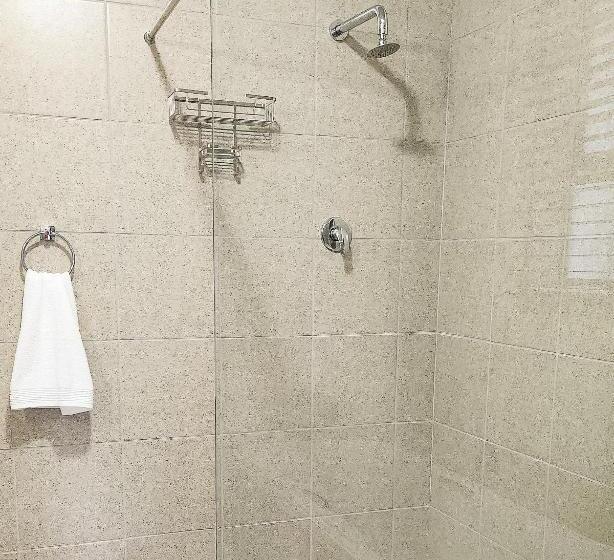 Pension Waterlily Cove Guesthouse