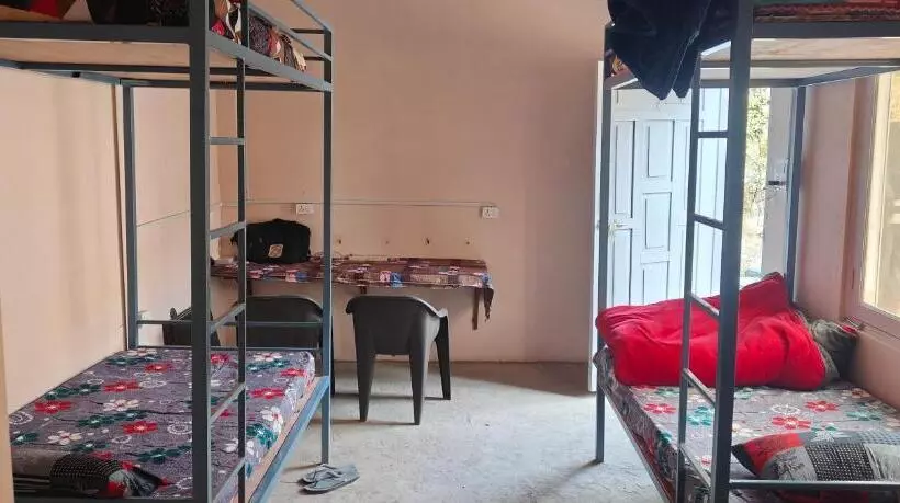 Saanidhya Hostels