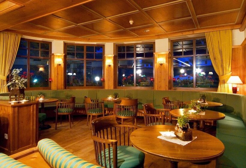 Alpin & Vital Hotel La Perla