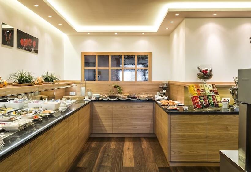 Alpin & Vital Hotel La Perla