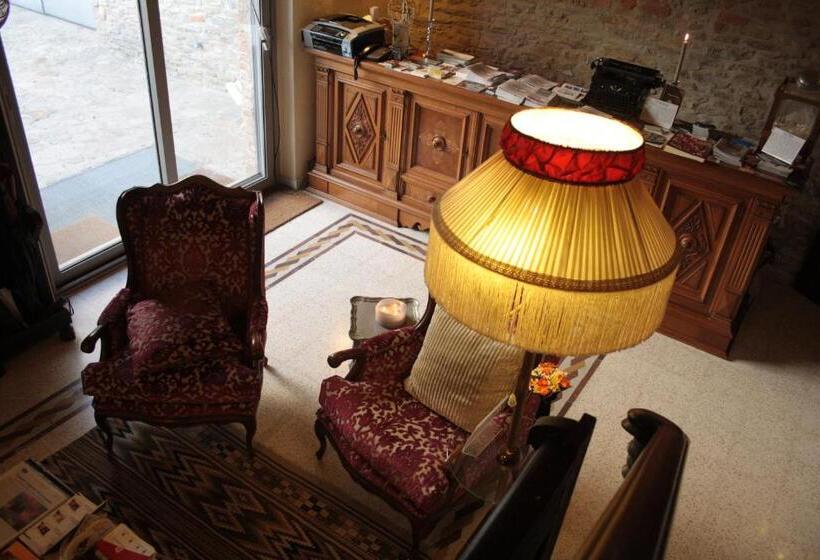 ベッドアンドブレックファースト Casaforte Alba In Langa