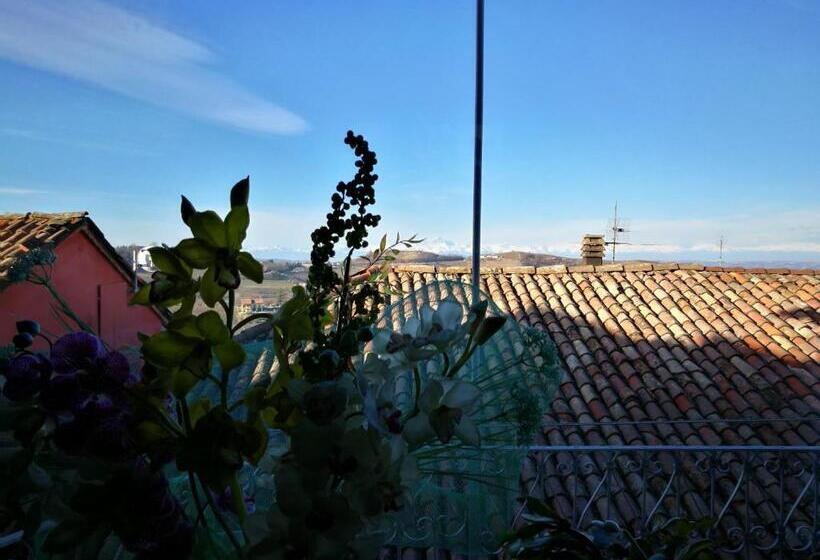 ベッドアンドブレックファースト Casaforte Alba In Langa