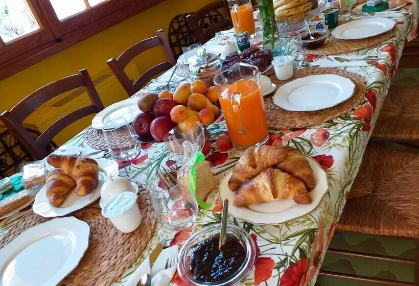تختخواب و صبحانه Villa Gaia Luxury Villa, Pool & Wellness Rooms