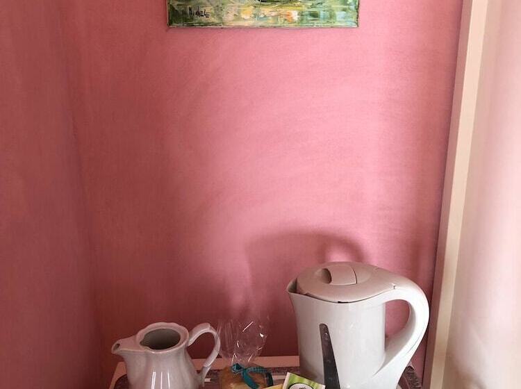 Bed and Breakfast Villa Gaia Luxury Villa, Pool & Wellness Rooms