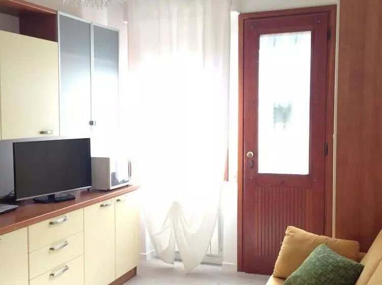 تختخواب و صبحانه Villa Gaia Luxury Villa, Pool & Wellness Rooms