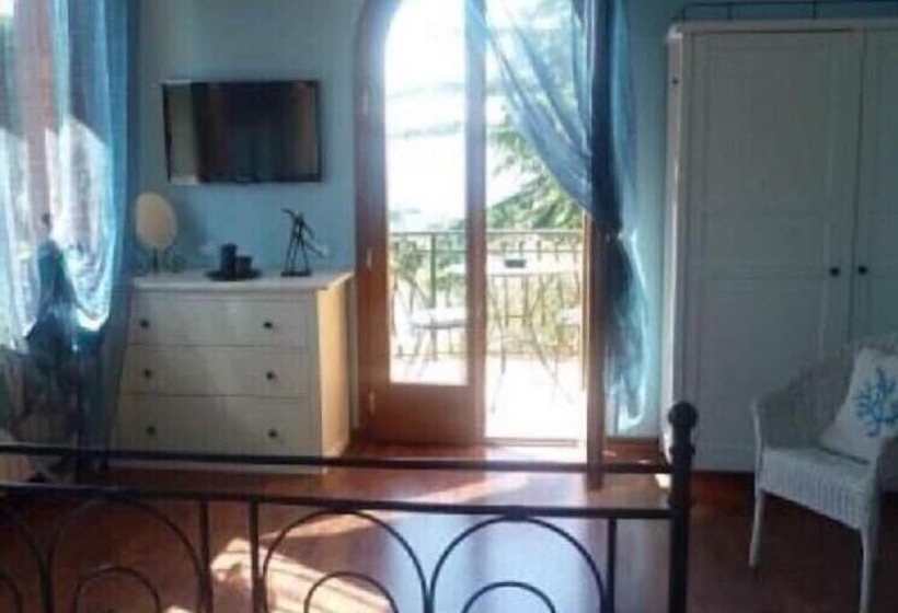 Bed and Breakfast Villa Gaia Luxury Villa, Pool & Wellness Rooms