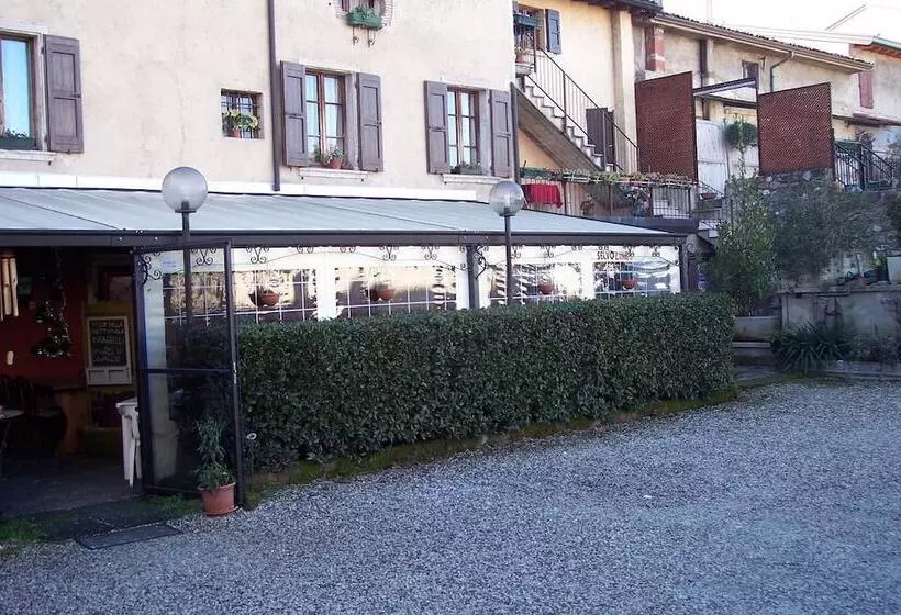 Hotelli Al Caminetto