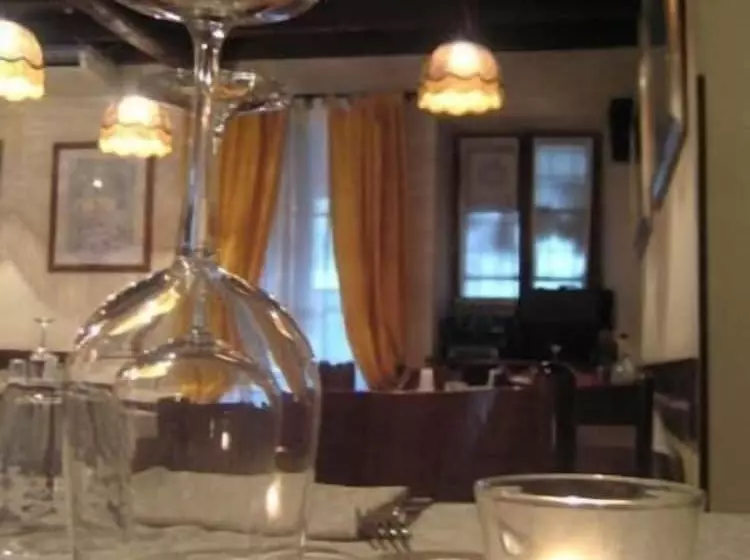 Hotelli Al Caminetto