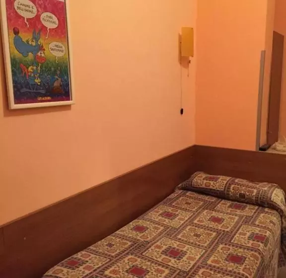 هتل Albergo Anna