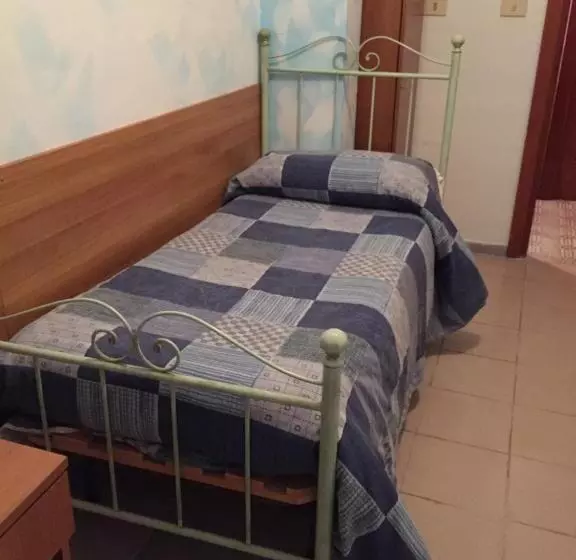 هتل Albergo Anna