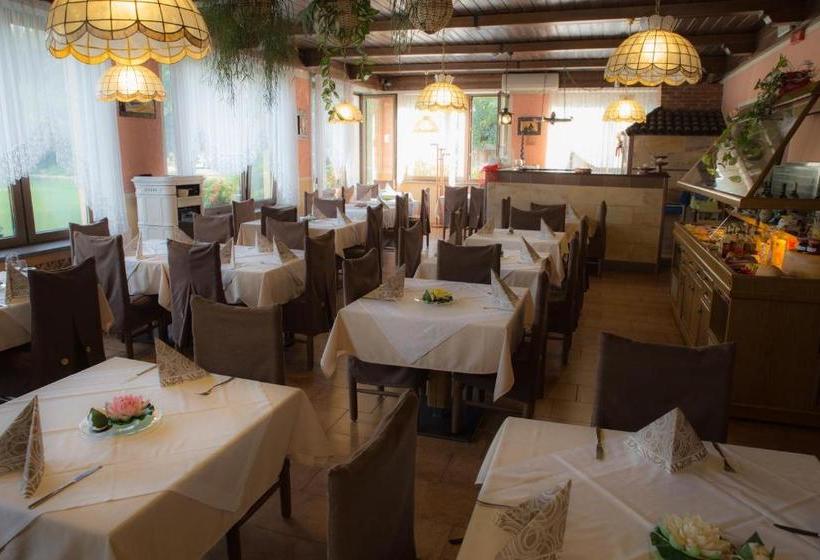 ホテル Albergo Aurora