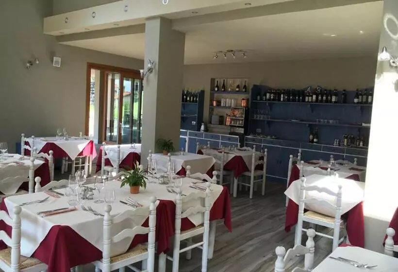 Hotelli Albergo Breglia