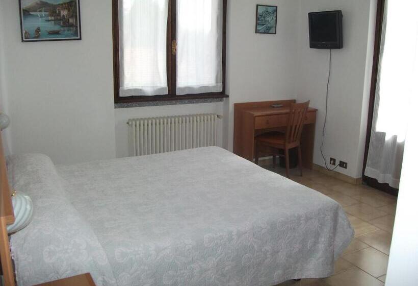 Отель Albergo Breglia