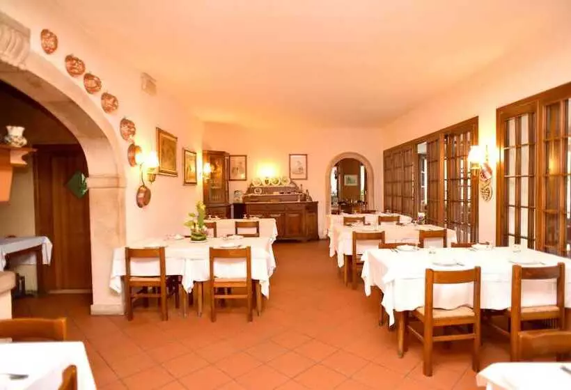 ホテル Albergo Da Gildo