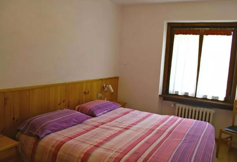 Hotelli Albergo K2