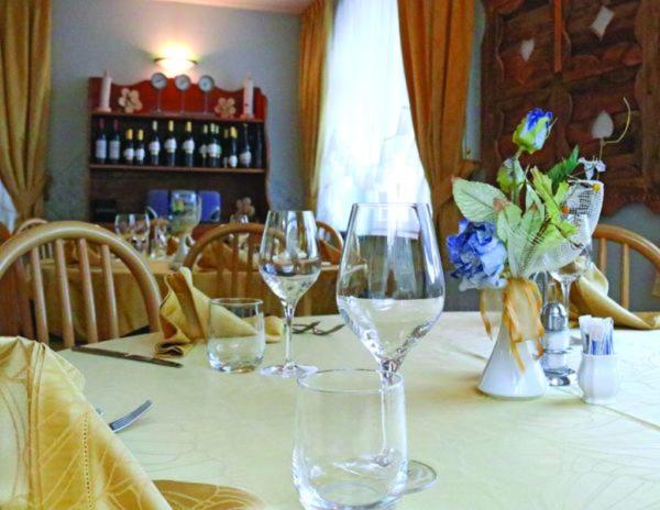 فندق Ristorante Milano