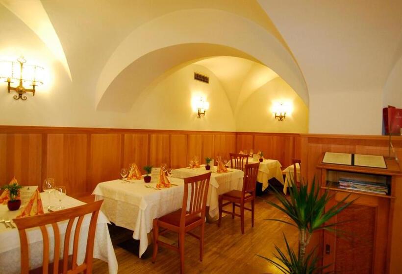 Отель Andreas Hofer