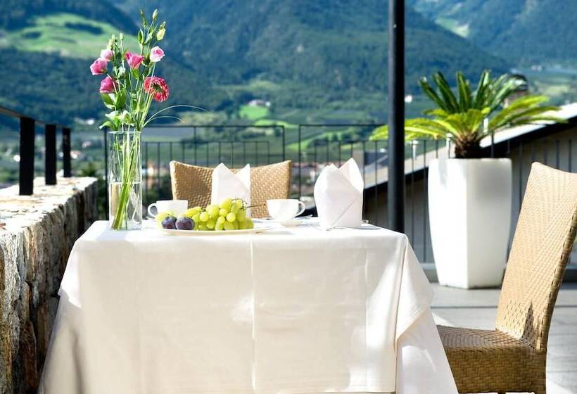 Отель Belvedere   Adults Only   14 Plus