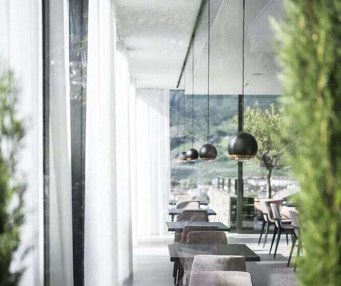 Отель Belvedere   Adults Only   14 Plus