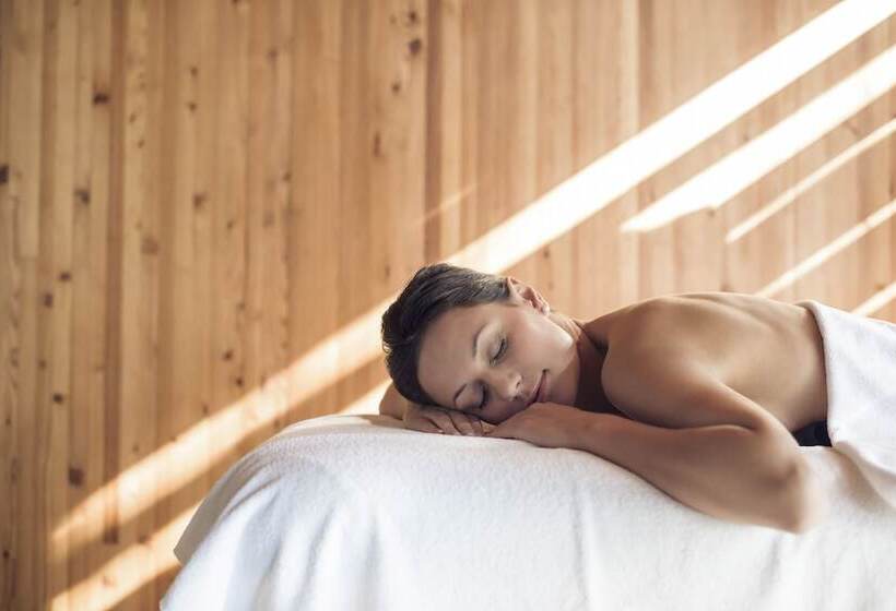 Отель Belvedere   Adults Only   14 Plus