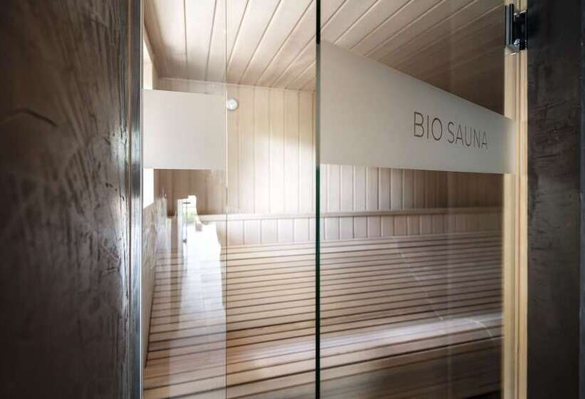 Отель Belvedere   Adults Only   14 Plus