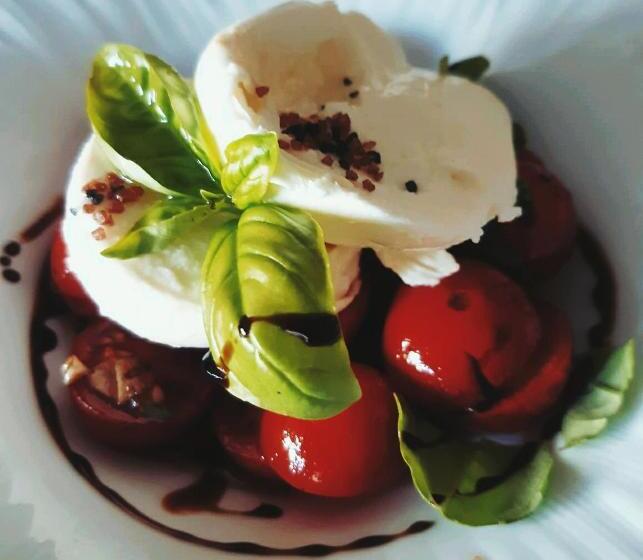 فندق Biogasthaus Plonerhof