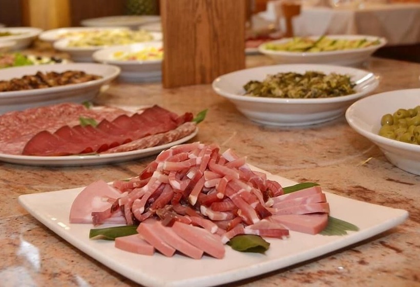 ホテル La Soldanella