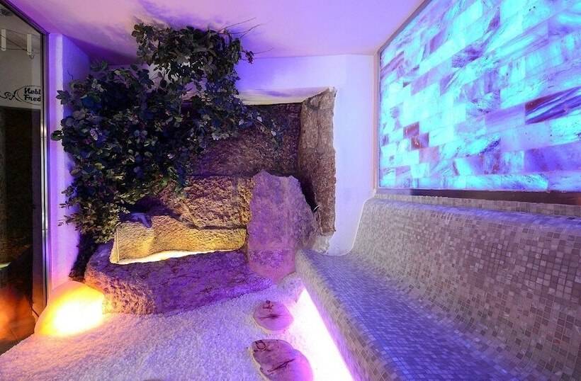 ホテル La Soldanella