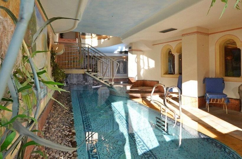 ホテル La Soldanella