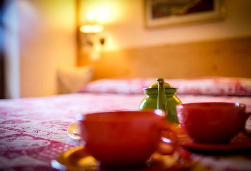 בית מלון כפרי Locanda Belvedere