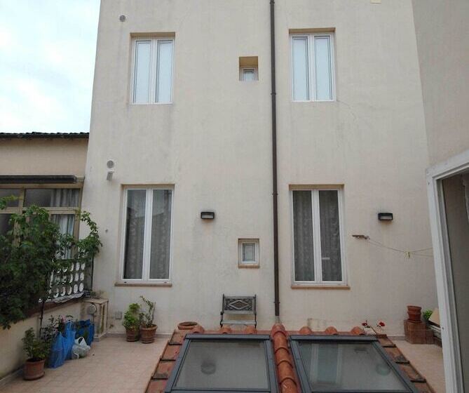 בית מלון כפרי Luana