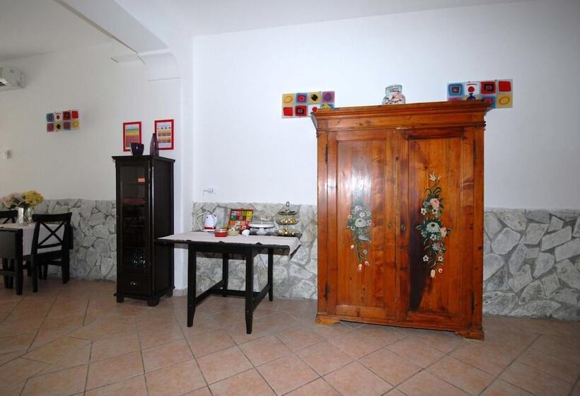 בית מלון כפרי Luana