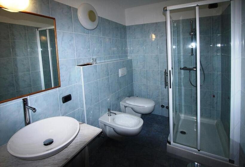 בית מלון כפרי Maloia