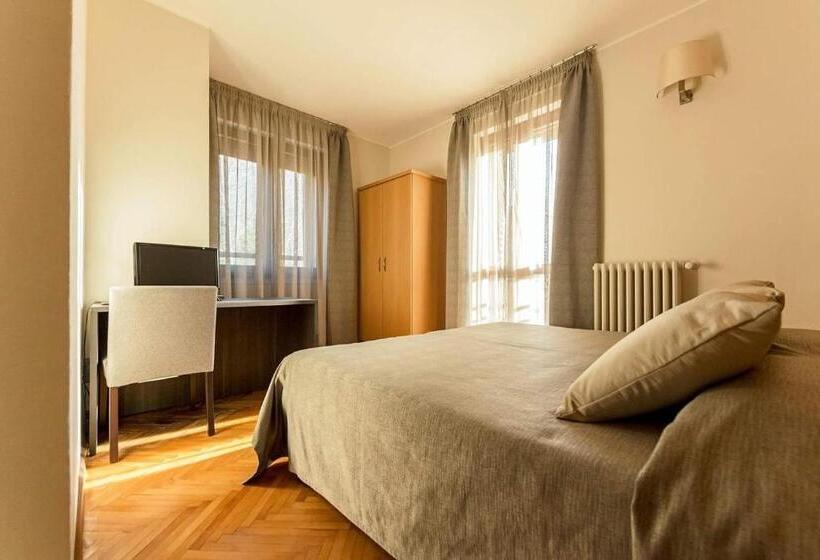 בית מלון כפרי Maloia