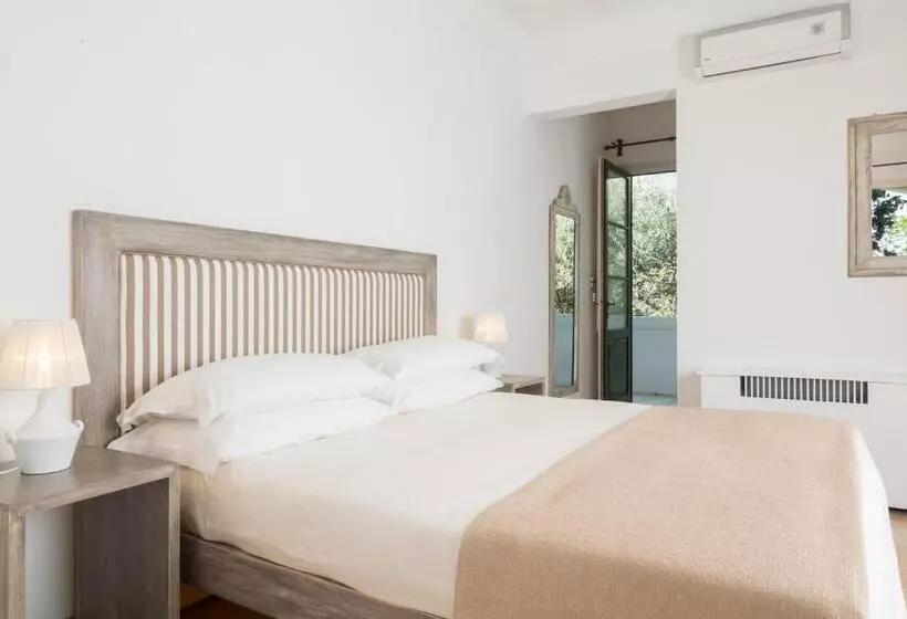 Hotelli Relais San Martino Salento   Handwritten Collection
