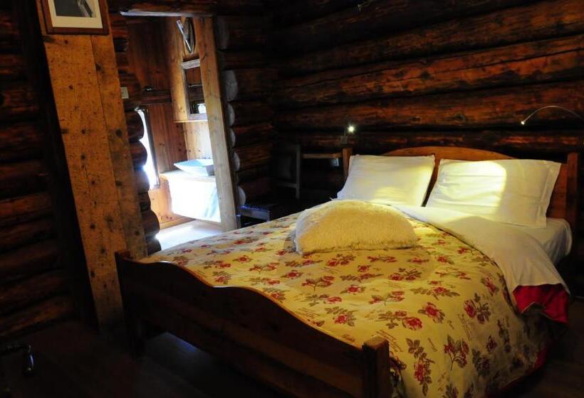 בית מלון כפרי Stadel Soussun