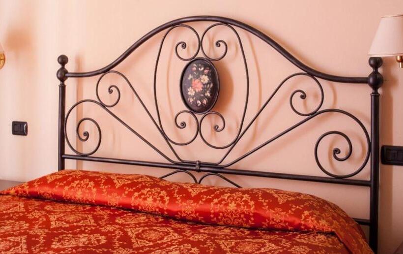 فندق Villa Chiara